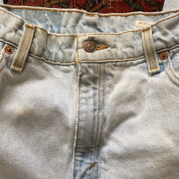 Vintage Levi mom jeans - Picture 7 of 17